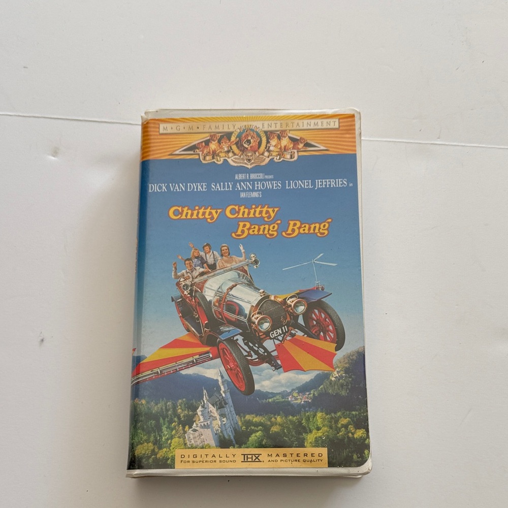 Chitty Chitty Bang Bang Family Adventure VHS